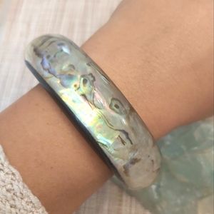 Vintage bangle mother of pearl mop plastic  bracelet